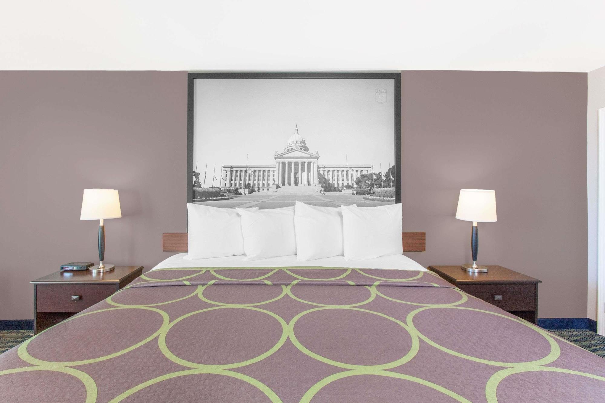 Super 8 By Wyndham Oklahoma City Buitenkant foto